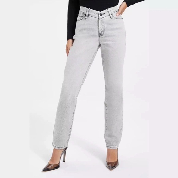 Good American Light Gray Straight Leg Jeans - Picture 2 of 8